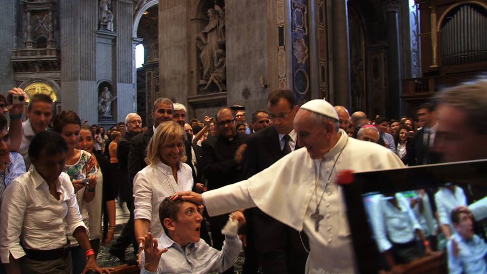 Papa Francesco incontra i giovani piacentini: guarda il video