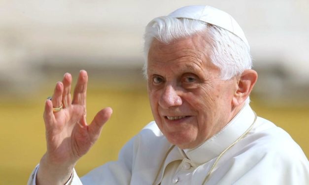 Morte di Benedetto XVI: il cordoglio del Vescovo